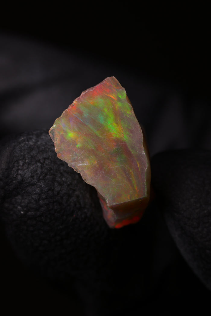 0.97g Rough Ethiopian Jewelry Grade Welo Opal