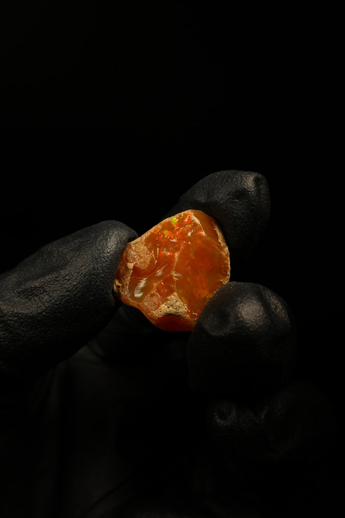 2.10g Rough Ethiopian Jewelry Grade Welo Opal