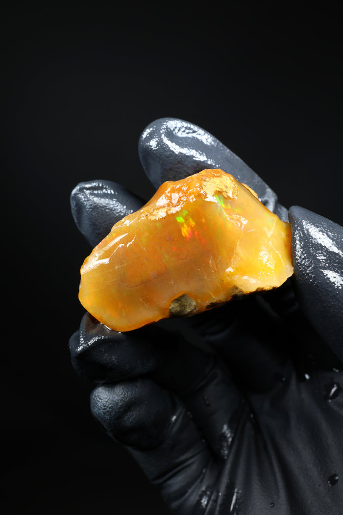 24.54g Rough Ethiopian Welo Specimen Opal