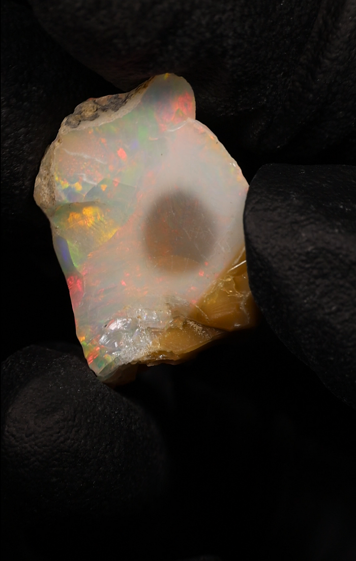 3.14g Rough Ethiopian Jewelry Grade Welo Opal