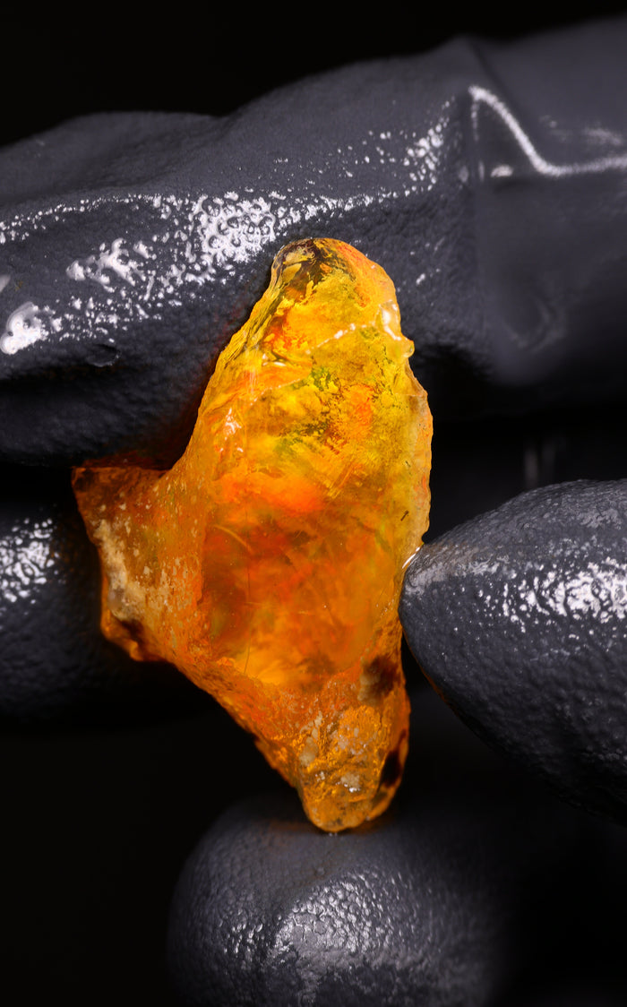 4.23g Rough Ethiopian Welo Specimen Opal