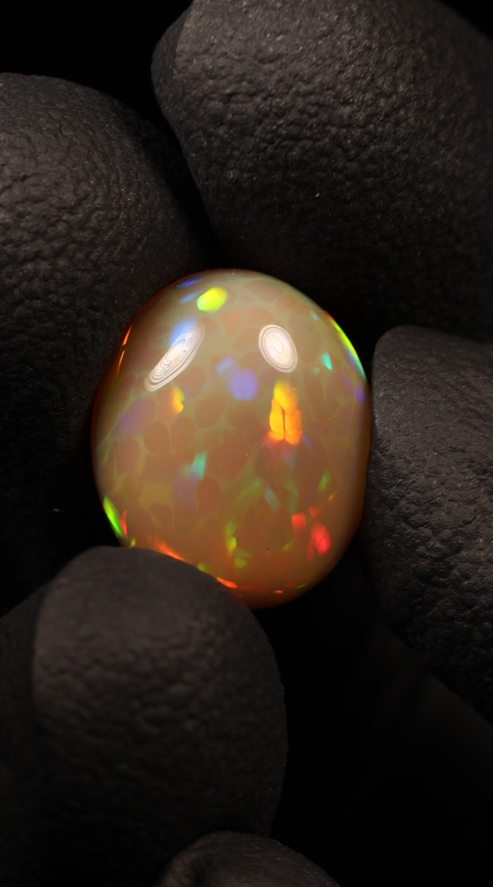5.75ct Natural Ethiopian Round Cabochon