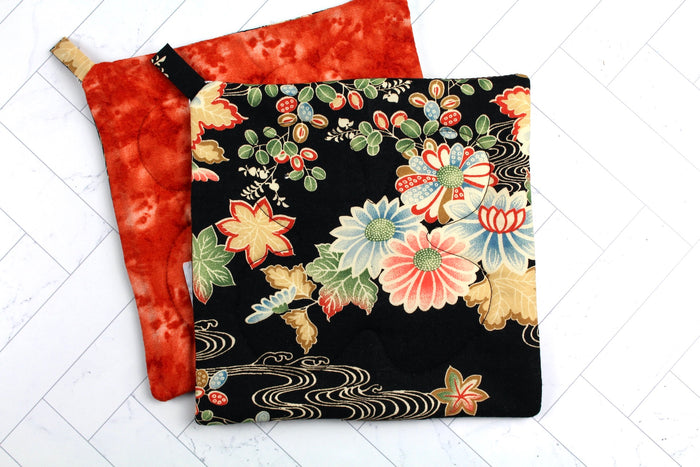 Arthur's Garden Potholder