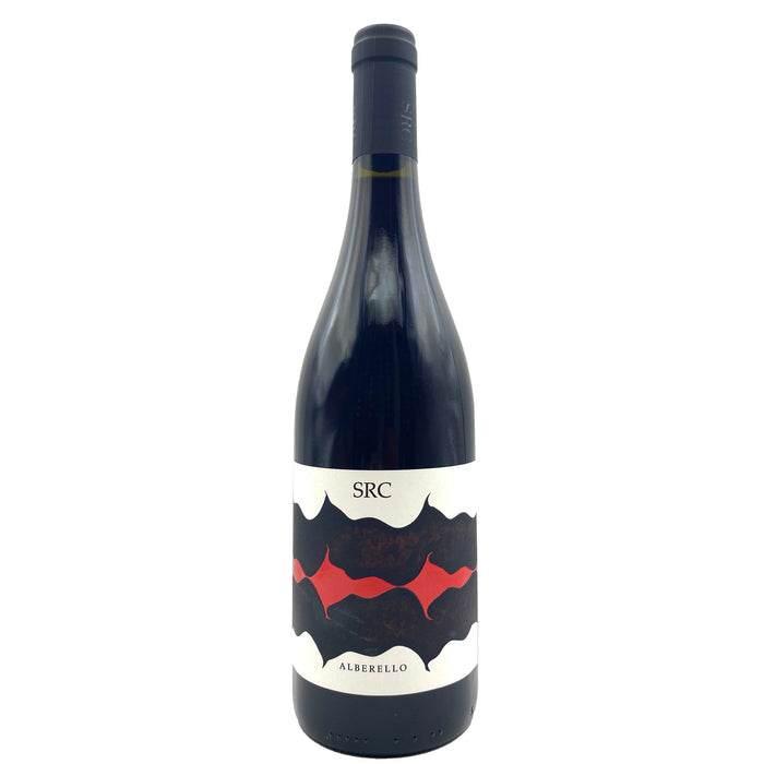Red wine bottle, SRC Alberello 2018, dark bottle with label and front logo