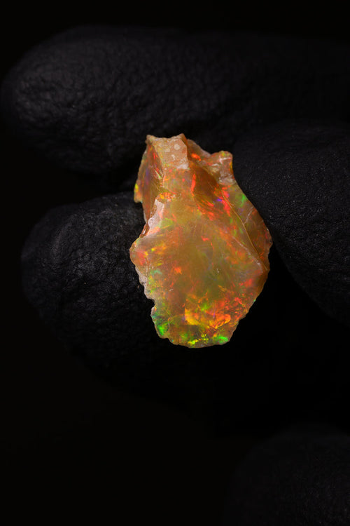 0.96g Rough Ethiopian Jewelry Grade Welo Opal