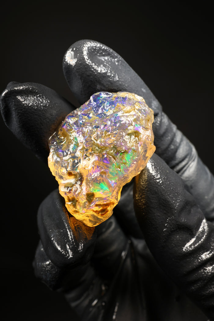 10.50g Rough Ethiopian Welo Specimen Opal