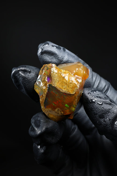 10.75g Rough Ethiopian Welo Specimen Opal
