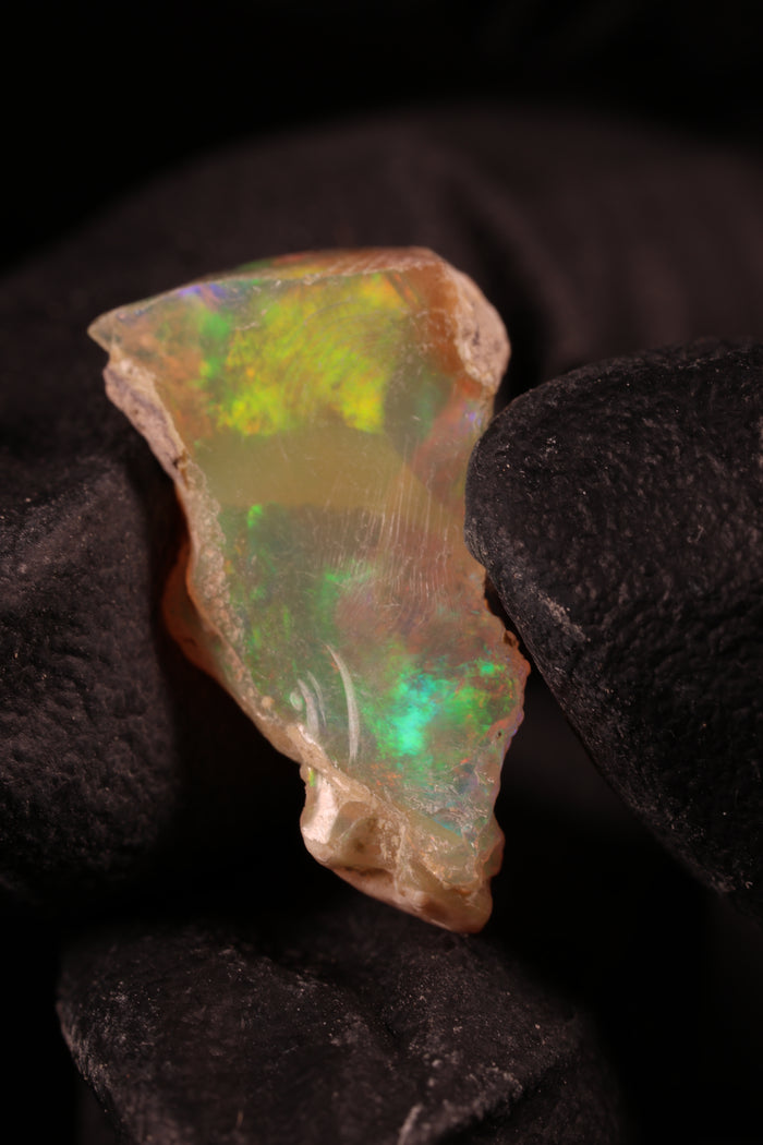 1.52g Rough Ethiopian Jewelry Grade Welo Opal