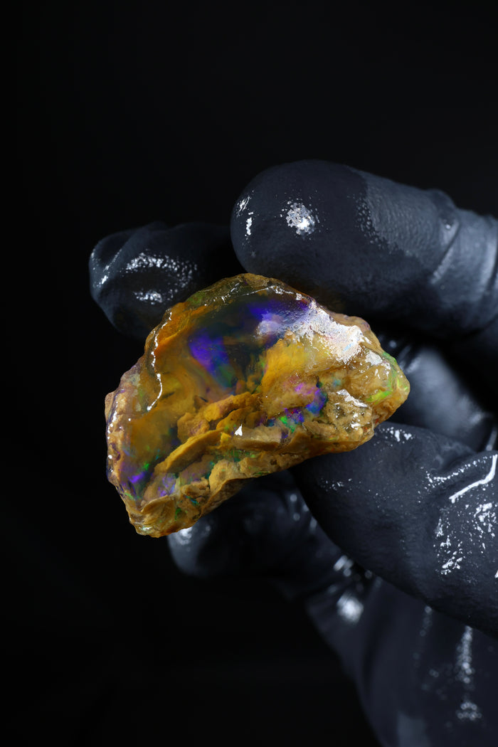 15.63g Rough Ethiopian Welo Specimen Opal