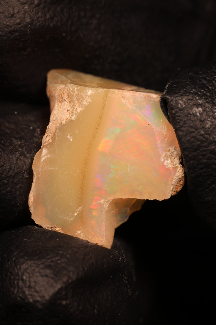 2.01g Rough Ethiopian Jewelry Grade Welo Opal