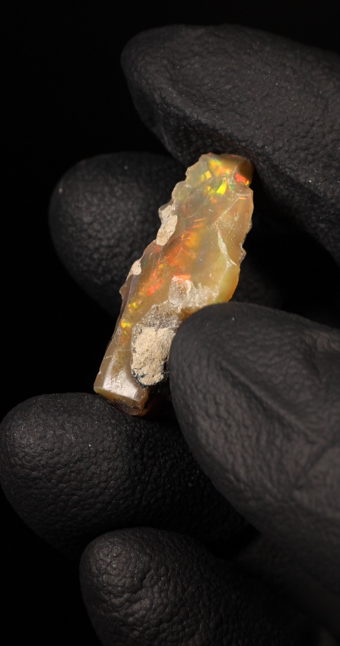 2.08g Rough Ethiopian Jewelry Grade Welo Opal