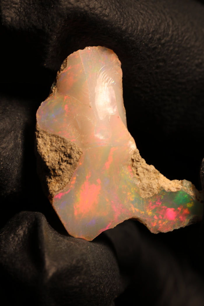2.68g Rough Ethiopian Jewelry Grade Welo Opal