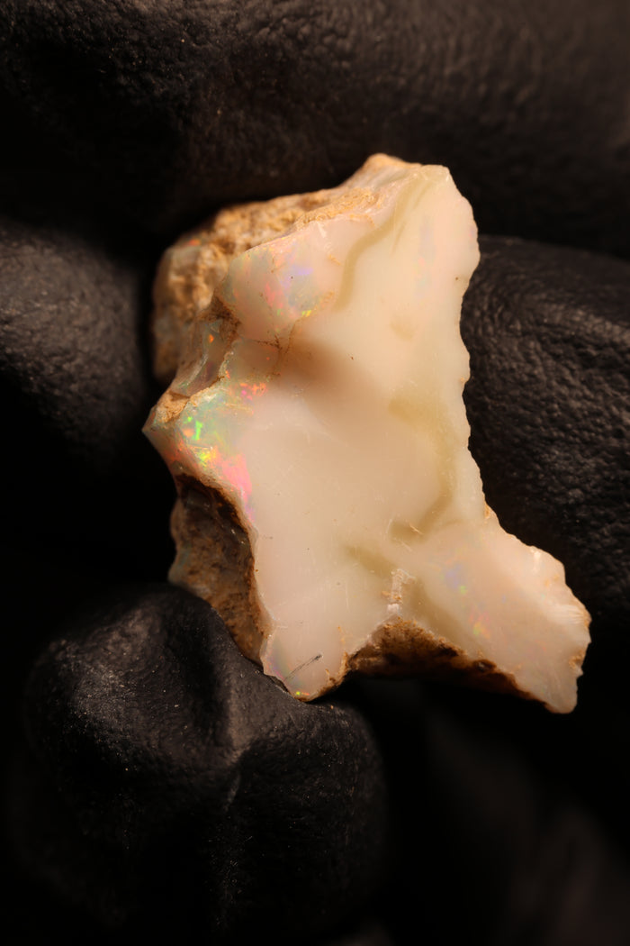 3.07g Rough Ethiopian Jewelry Grade Welo Opal