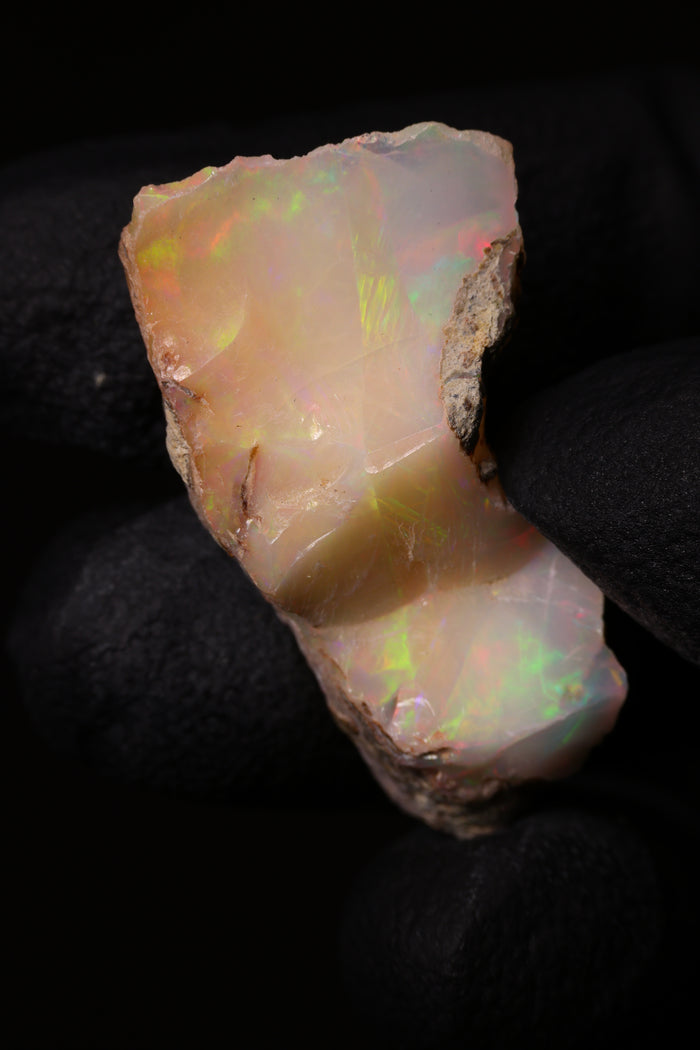 4.11g Rough Ethiopian Jewelry Grade Welo Opal