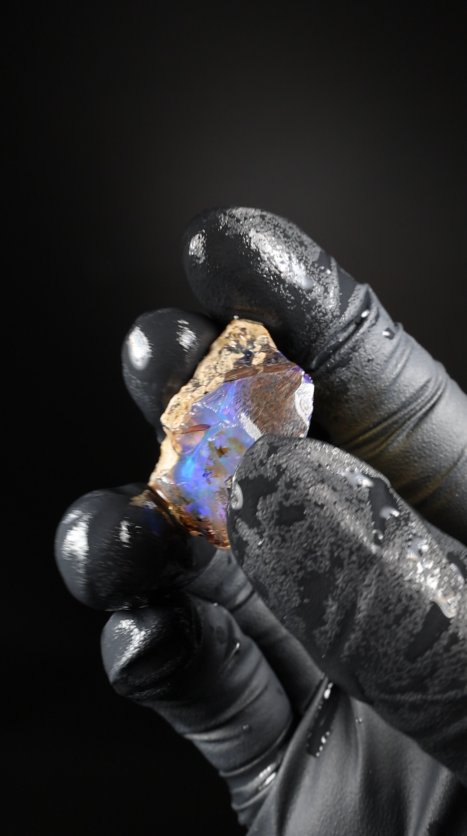 5.12g Rough Ethiopian Welo Specimen Opal