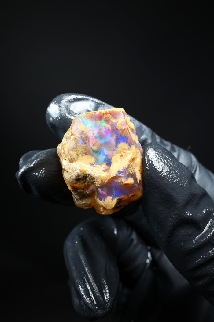 9.03g Rough Ethiopian Welo Specimen Opal