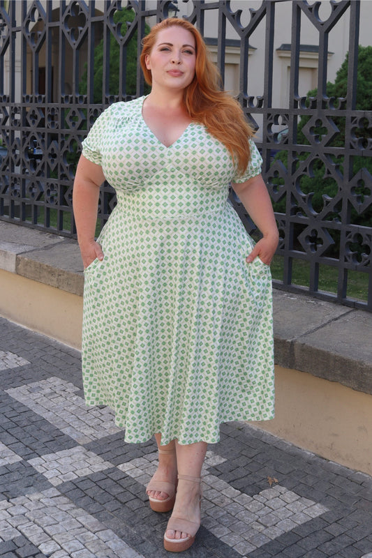 Julia 40s Green Midi Dress In Geometric Diamond Print