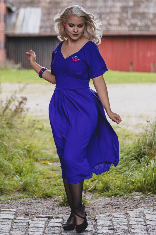 Meredith Comfortable Flattering Floaty Chiffon Dress in Royal Blue