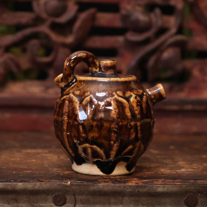 China, Qing Dynasty, Brown Glazed Small Water Drop Vessel (Calligraphy Tool) - c. early 1900s CE - Imperial China