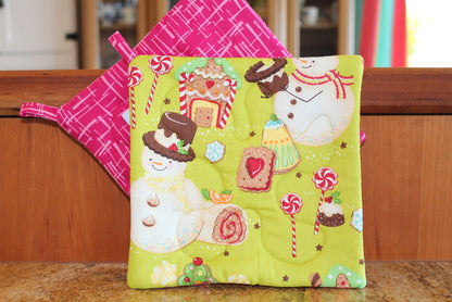 Sweet Gingerbread Dreams Potholder-The Blue Peony-Category_Pot Holder,Color_Black,Color_Lime Green,Color_Pink,Department_Kitchen,Size_Traditional (Square),Theme_Christmas,Theme_Food