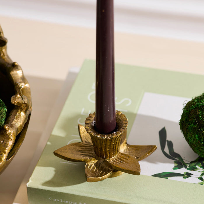 Daffodil Taper Candle Holder
