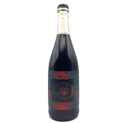 Do.T.E Infrared Syrah 2019 wine bottle, dark red glass and red label