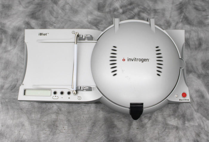 Enthrog Biotechnologies iBlot Invitrogen Dry Blotting Gel Transfer System