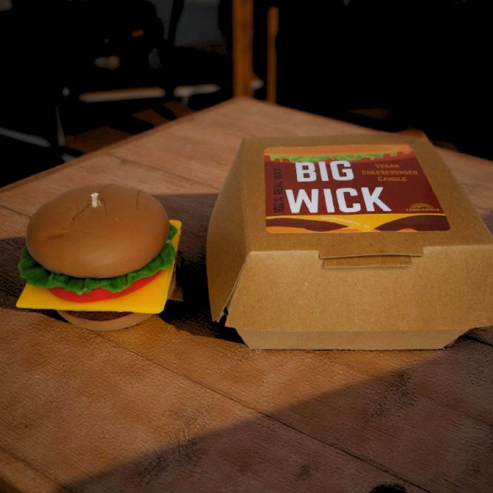 McCandlestock’s Big Wick Vegan Cheeseburger Candle