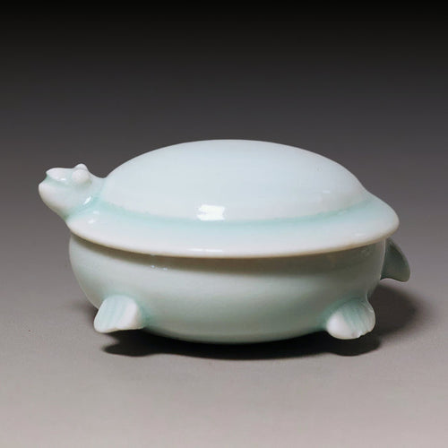 Ming Dynasty, Turtle Shaped Lidded Ceramic Box, Light Blue Glaze