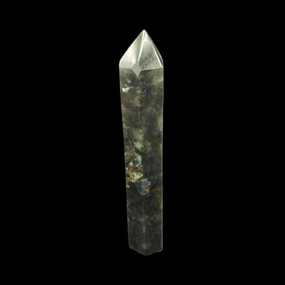 This is the left side of this Labradorite point