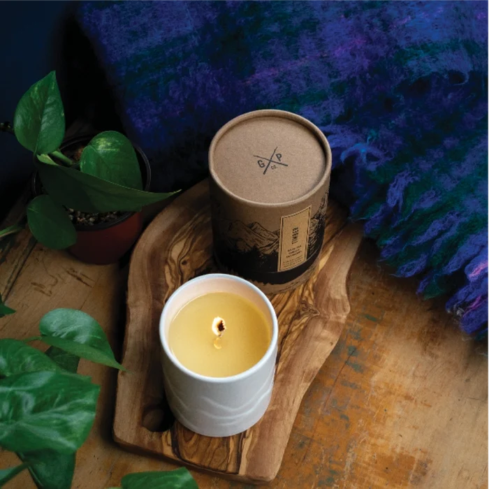 Porcelean Feather Mountain Scented Jar Candle