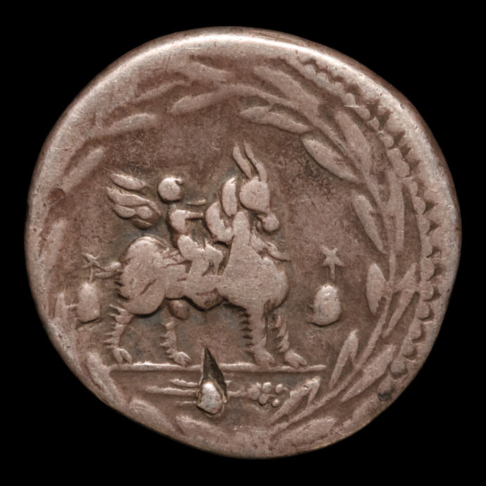 Roman Republic, Mn. Fonteius, AR Denarius, Apollo & Cupid - 85 BCE - Roman Republic