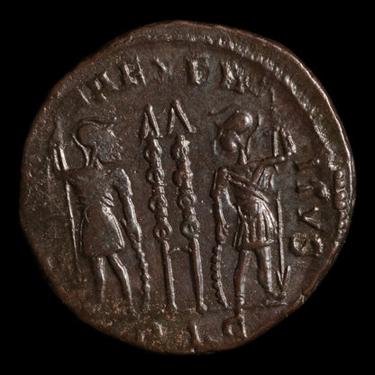 Rome, Emperor Constantine II, AE Nummus, Two Soldiers Reverse - 330 to 331 CE - Roman Empire