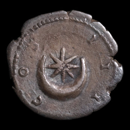 Rome, Emperor Hadrian, AR Denarius, Star within crescent - 126 to 127 CE - Roman Empire