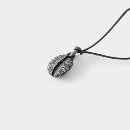 TRAVELER'S Factory Charm